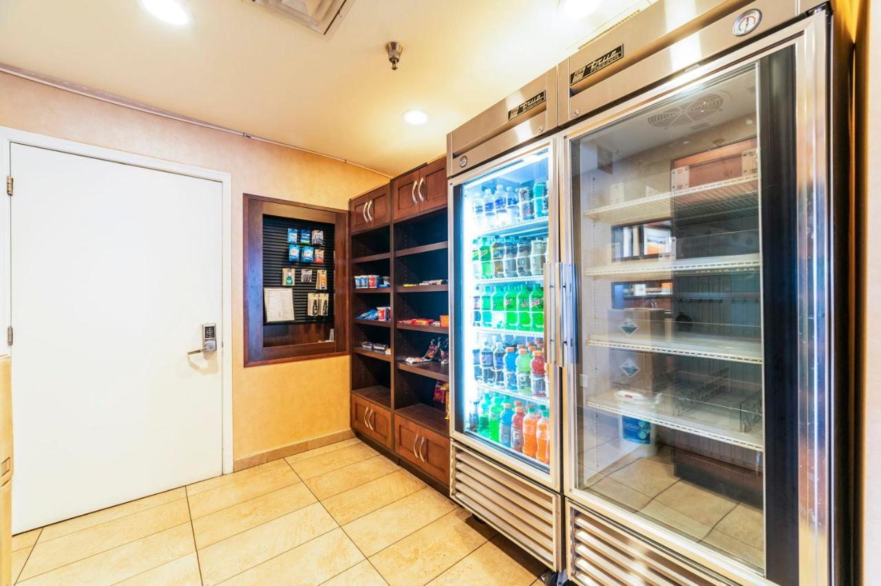 Metro Phx Upstairs 2Bd Sleeps 6 Heated Pool No Pets Allowed Φοίνιξ Εξωτερικό φωτογραφία